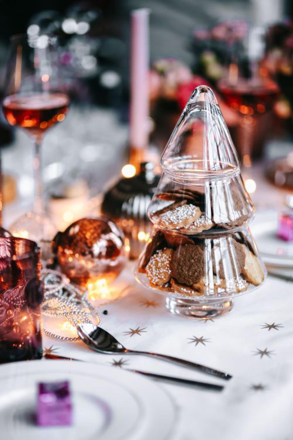 Christmas table decorations Christmas table decorations