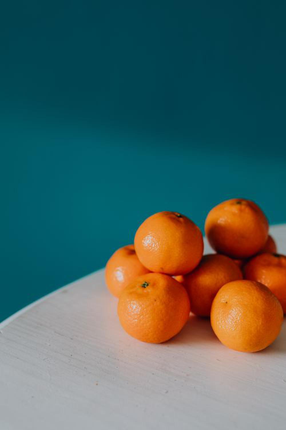Mandarins on the table Mandarins on the table