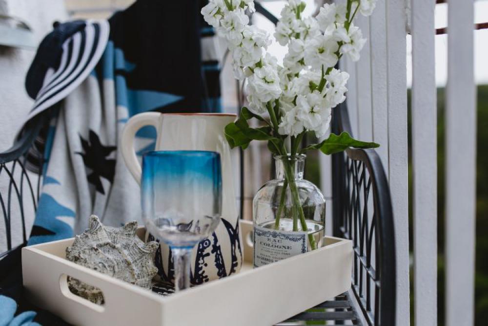 Seaside Style: Nautical Balcony Decor Seaside Style: Nautical Balcony Decor
