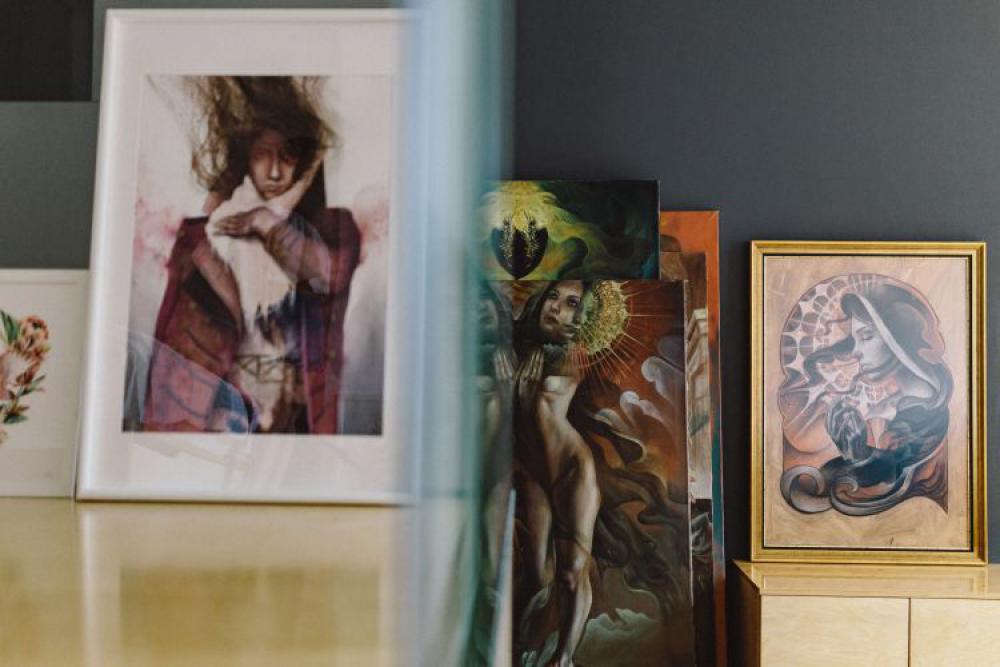 Modern loft apartment full of art Modern loft apartment full of art