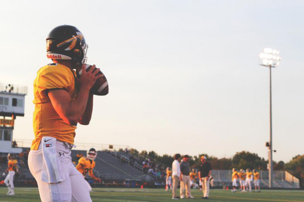 Football Quarterback Free Photo Football Quarterback Free Photo