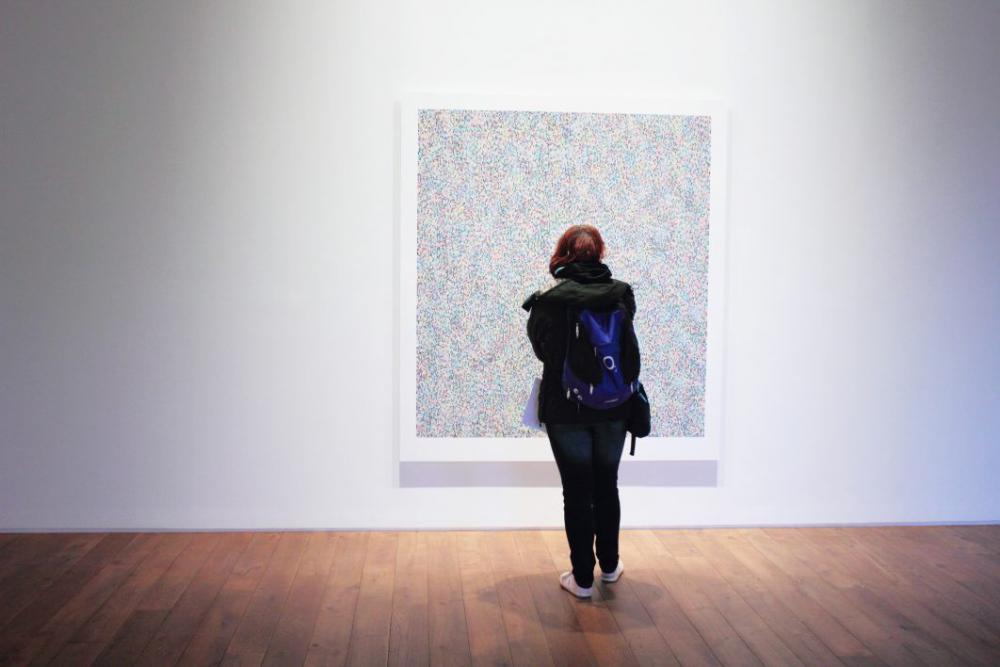 Woman Art Gallery Minimal Free Photo Woman Art Gallery Minimal Free Photo