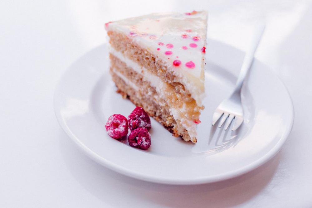 Raspberry Cake White Plate Fork Free Photo Raspberry Cake White Plate Fork Free Photo