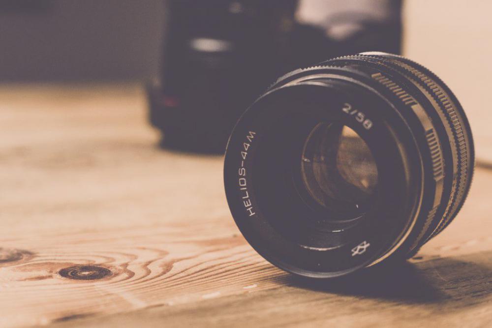 Camera Lens Wooden Table Free Photo Camera Lens Wooden Table Free Photo