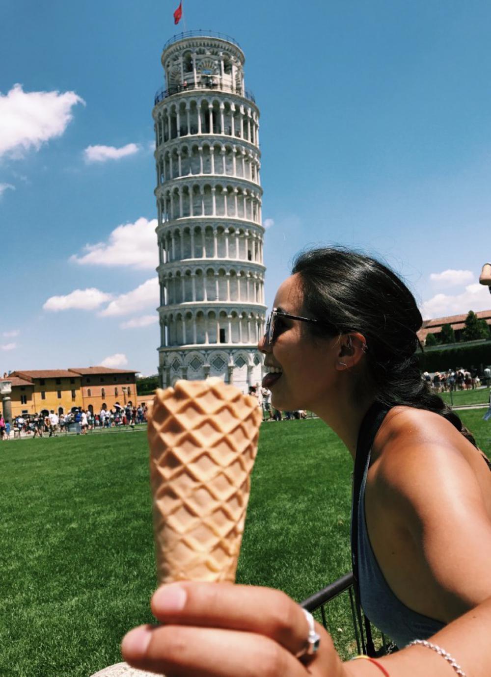 Licking Tower of Pisa Licking Tower of Pisa