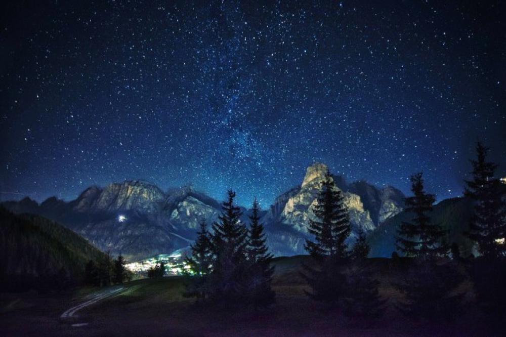 Night in the mountain Night in the mountain