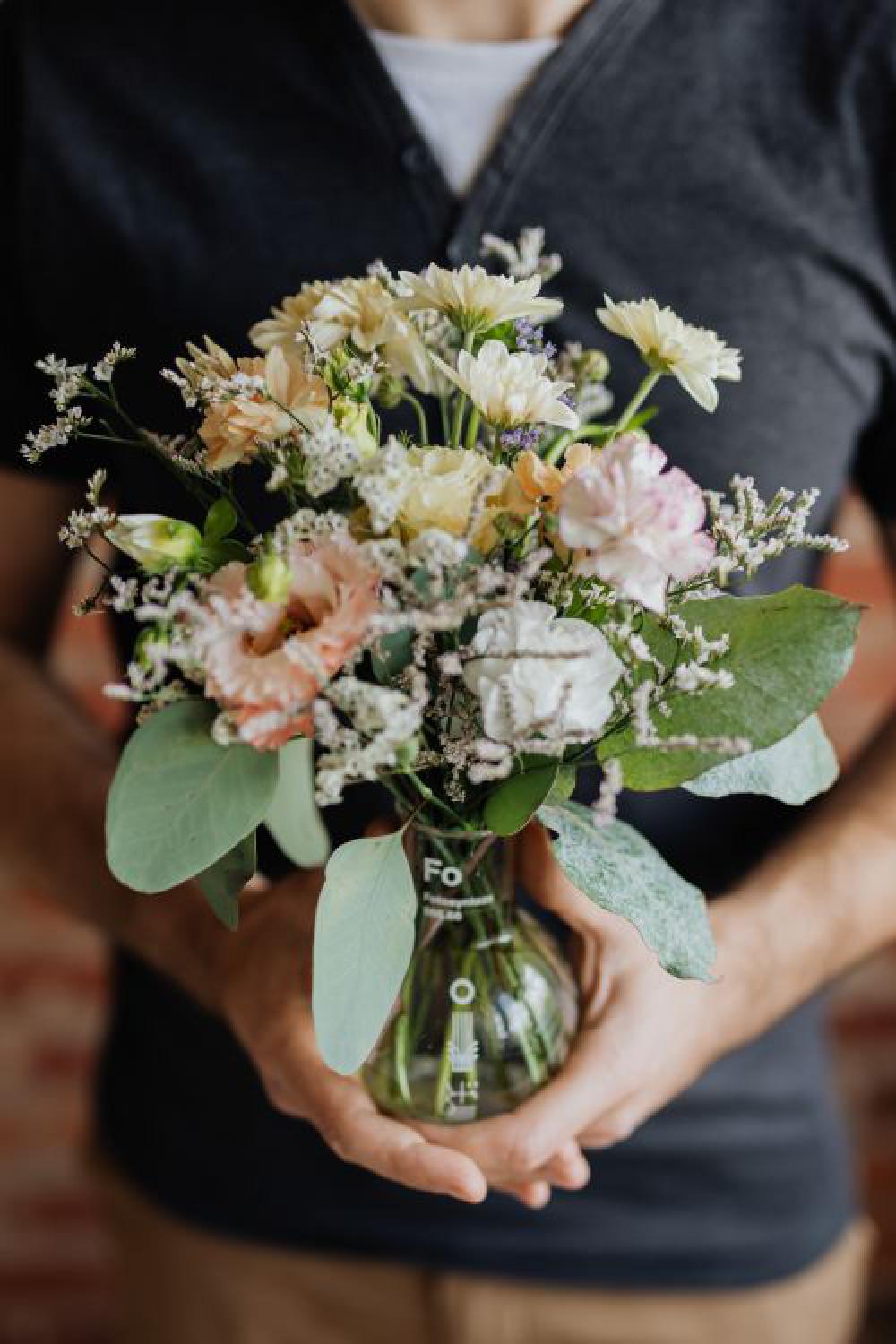 A small pastel bouquet in a glass vase A small pastel bouquet in a glass vase