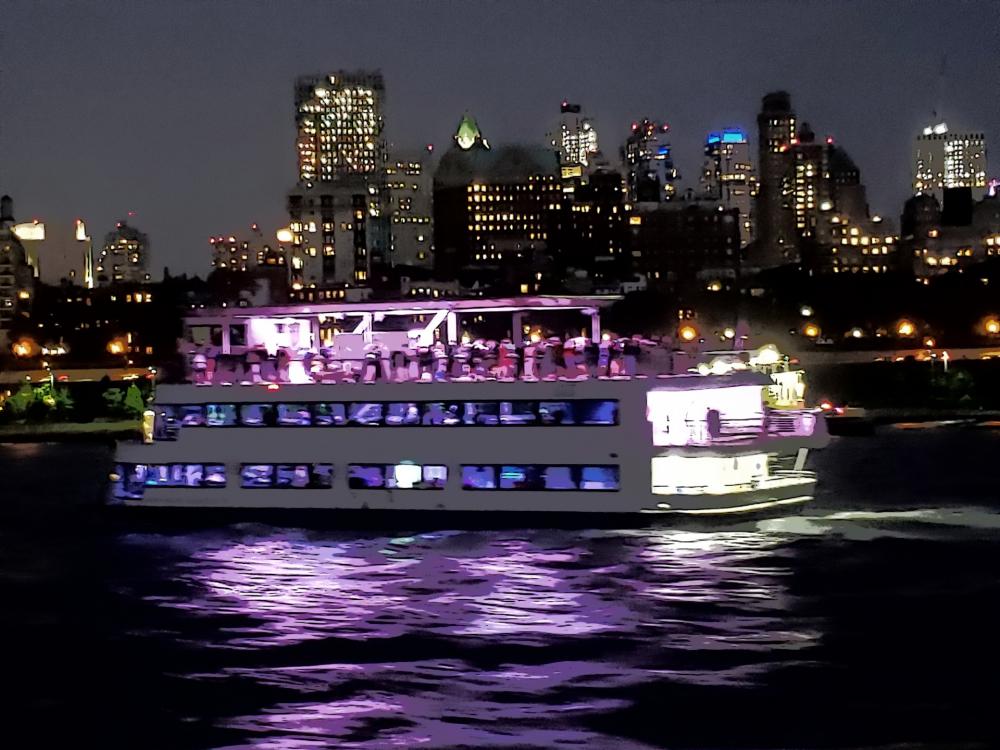 Party Cruise Boat Party Cruise Boat