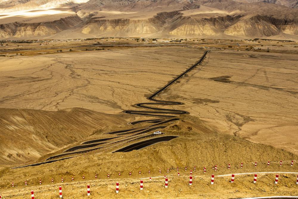 In Xinjiang Scenery Road Travel In Xinjiang Scenery Road Travel