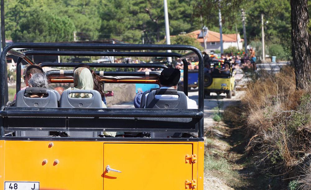 Jeep Machine Auto Shipping Journey Turkey Jeep Machine Auto Shipping Journey Turkey