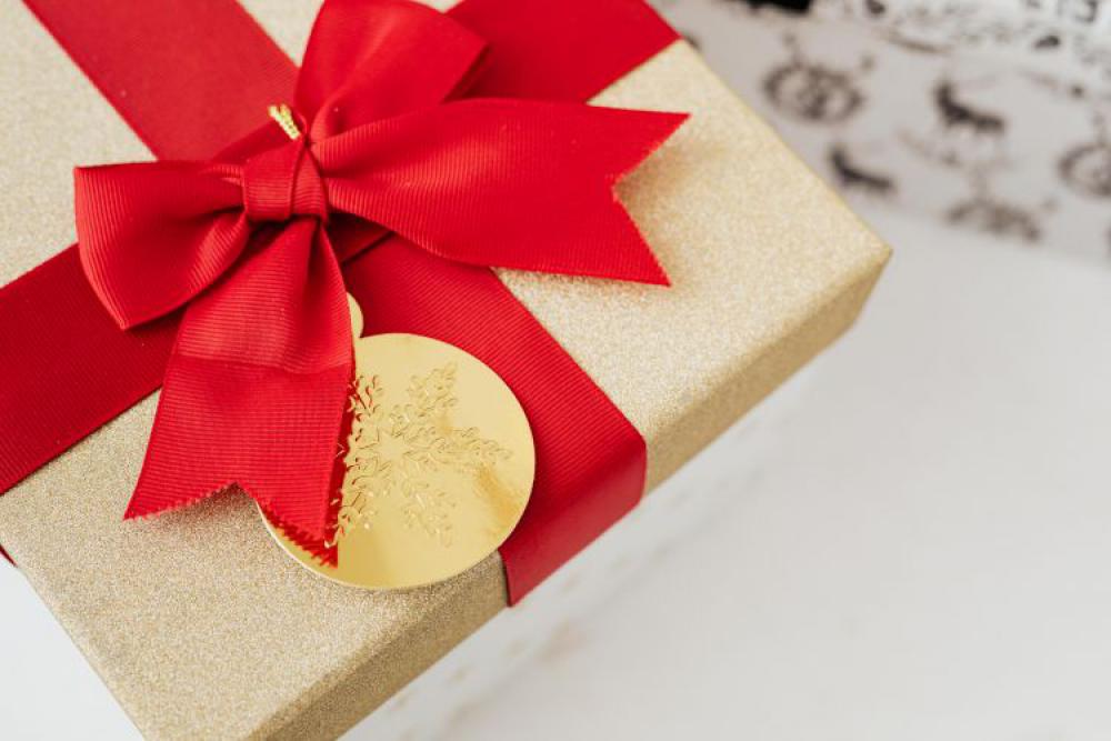 Mixed gifts Mixed gifts