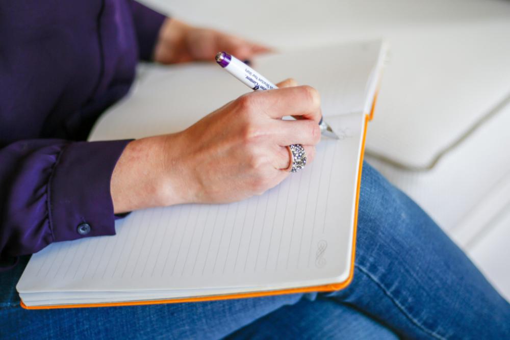 writing letter hand note pen writing letter hand note pen