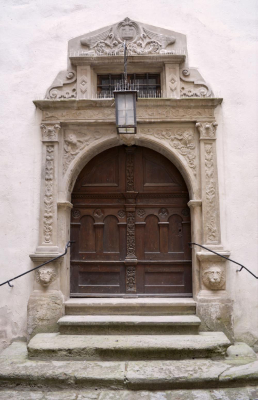 old door building exterior entrance old door building exterior entrance