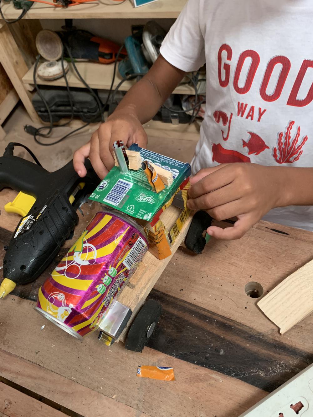 people, wood, hand, craft, drill, DIY, handmade, duckling, recycling people, wood, hand, craft, drill, DIY, handmade, duckling, recycling