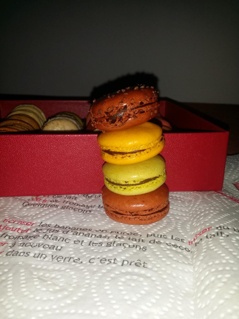 food, macaroons, oven, pastry, crispy, nutrition, dessert food, macaroons, oven, pastry, crispy, nutrition, dessert