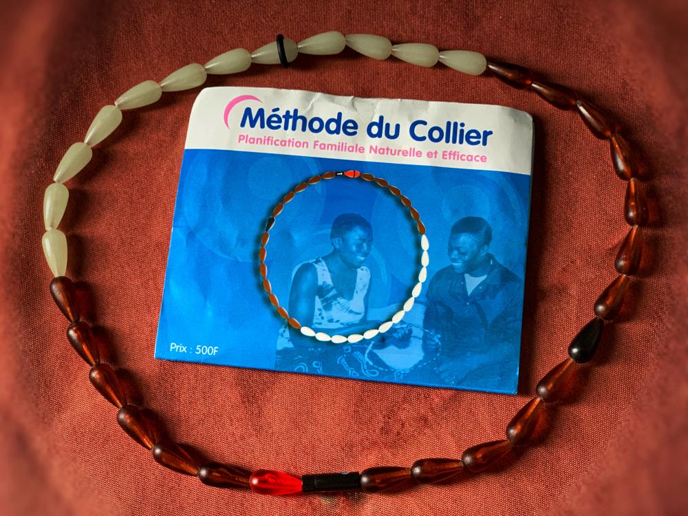 chain, symbol, elegant, love, sign, contraception, contraception chain, contraceptive method, family planning chain, symbol, elegant, love, sign, contraception, contraception chain, contraceptive method, family planning