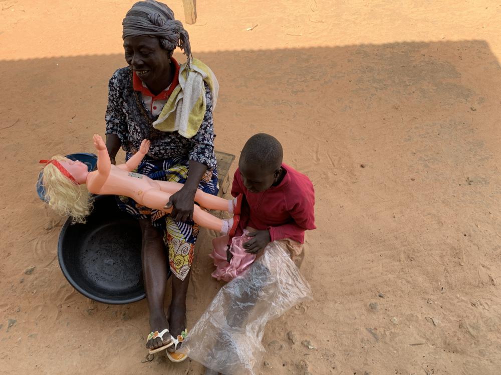 people, woman, bucket, doll, bath, play, game, mother, mom, child, kid, girl, family people, woman, bucket, doll, bath, play, game, mother, mom, child, kid, girl, family
