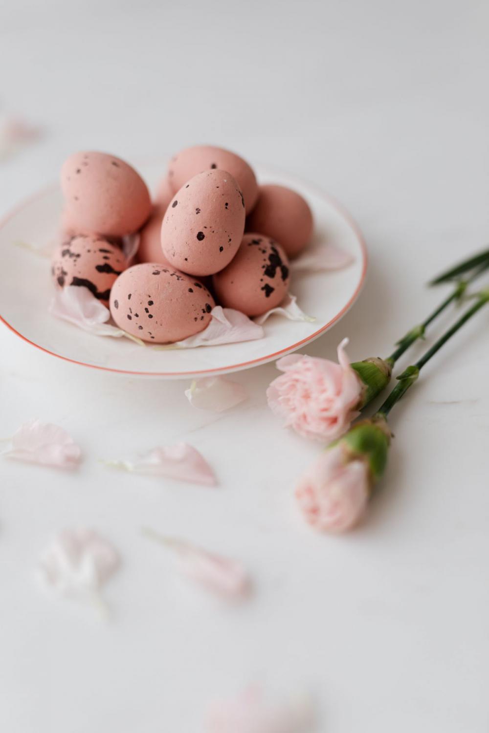 Pink Chocolate Eggs - Easter Pink Chocolate Eggs - Easter