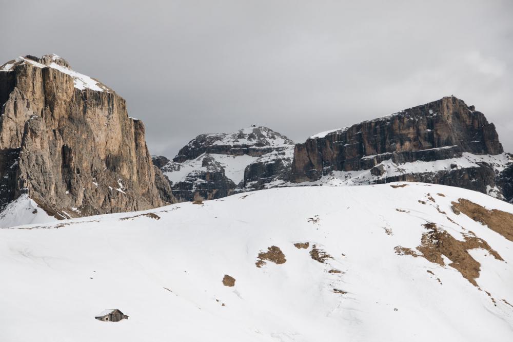 Rocky Mountenous Landscape Surrounded By Snow Photo Rocky Mountenous Landscape Surrounded By Snow Photo