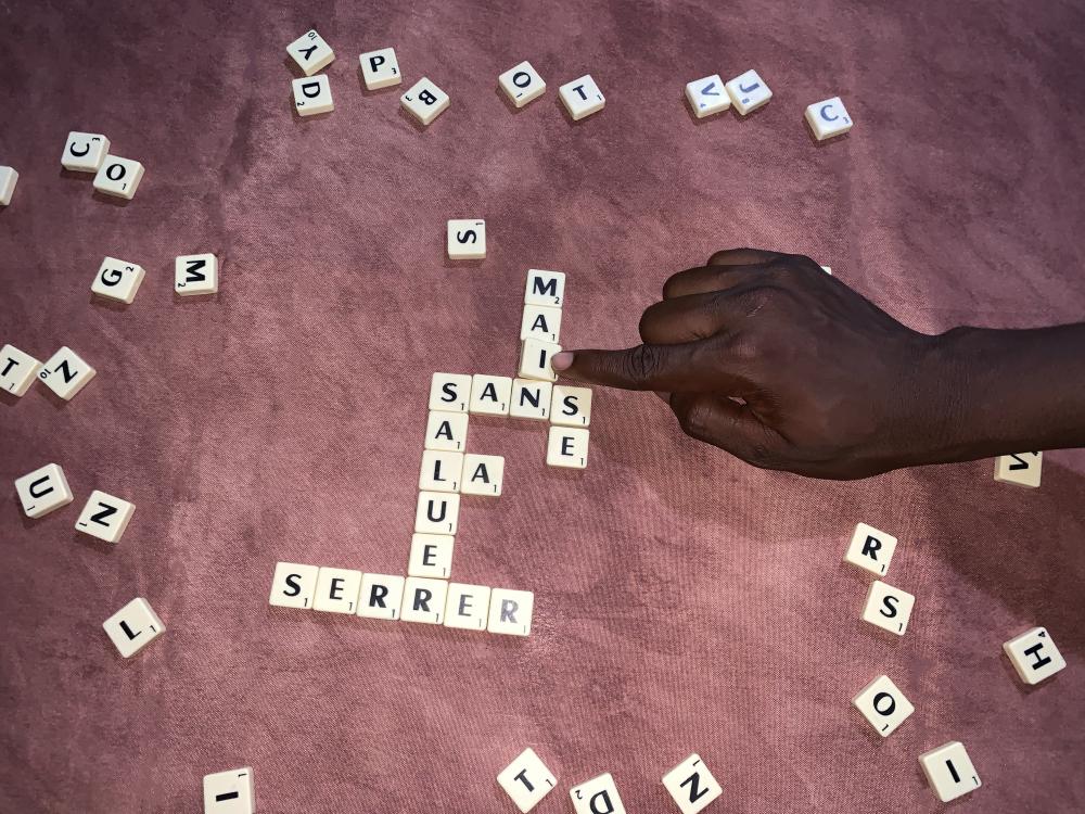 coronavirus, covid19, COVID-19, board games, scrabble, words, vocabulary, awareness, message, self-isolation, social distancing, health crisis, barrier gestures, advice, hand, playing, index, fun coronavirus, covid19, COVID-19, board games, scrabble, words, vocabulary, awareness, message, self-isolation, social distancing, health crisis, barrier gestures, advice, hand, playing, index, fun