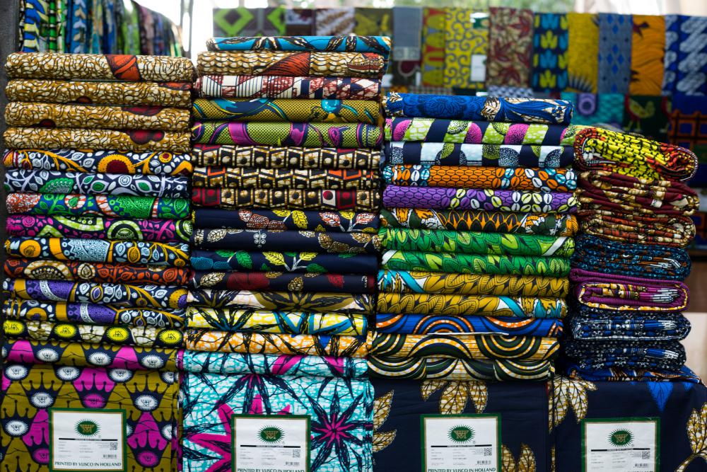 loincloth, fabrics, sale, traditional, tchigan, wax, shop, trade, exhibition, market, patterns, magnificent, chic, fashion, colors, African prints loincloth, fabrics, sale, traditional, tchigan, wax, shop, trade, exhibition, market, patterns, magnificent, chic, fashion, colors, African prints