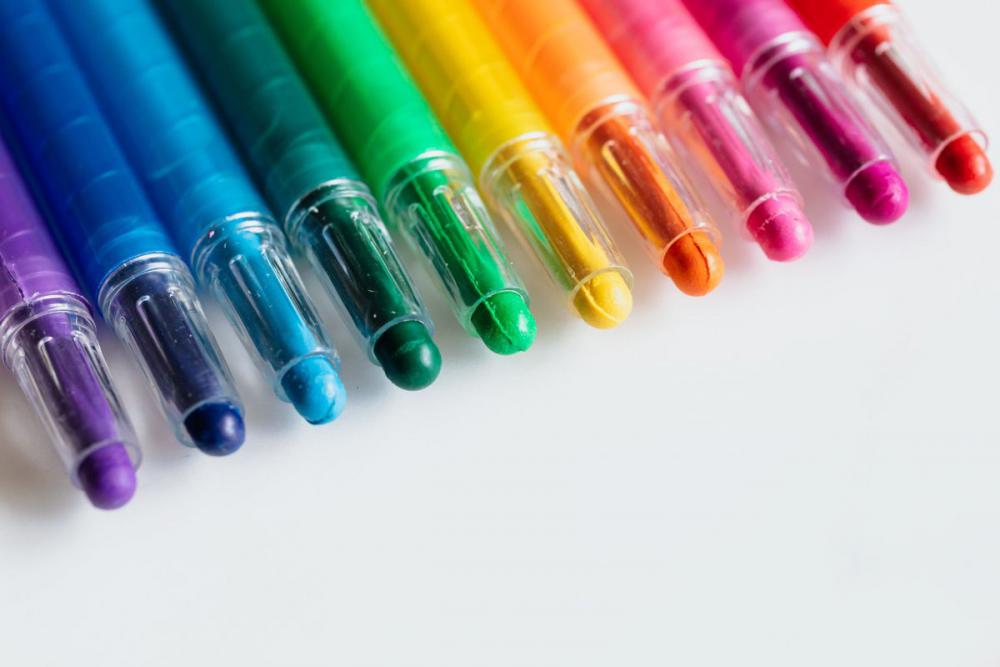 Multicolored crayons Multicolored crayons