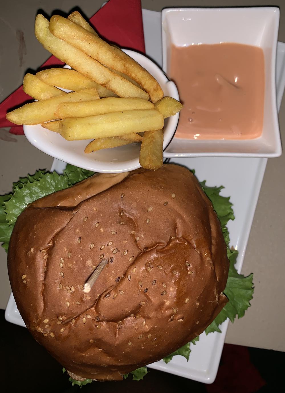 sauce, mustard, french fries, potatoes, eating, pleasure, nutrition, diet, taste, flavor, food, burger, meal, fast food sauce, mustard, french fries, potatoes, eating, pleasure, nutrition, diet, taste, flavor, food, burger, meal, fast food