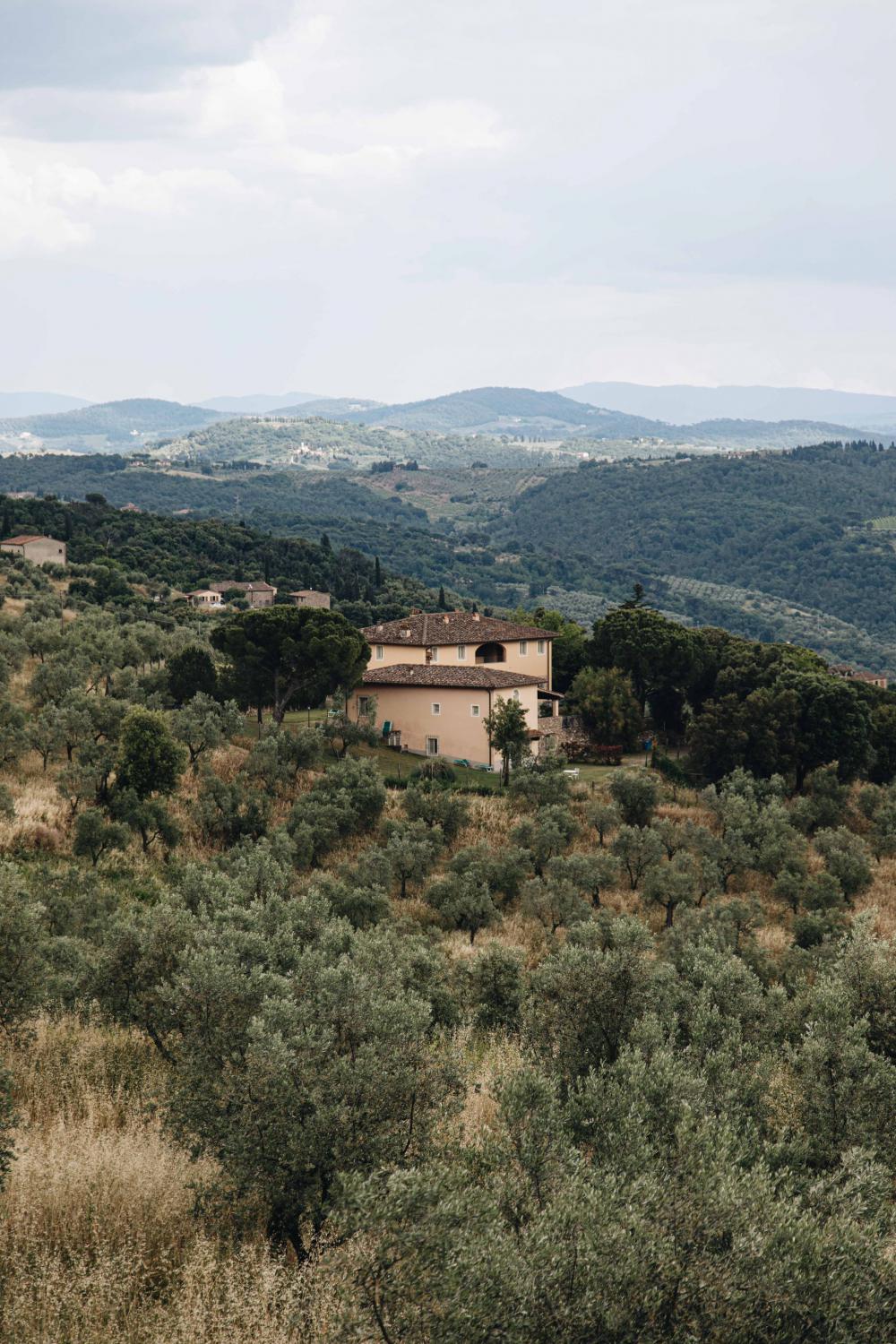 House Nestled Within The Mountains Photo House Nestled Within The Mountains Photo