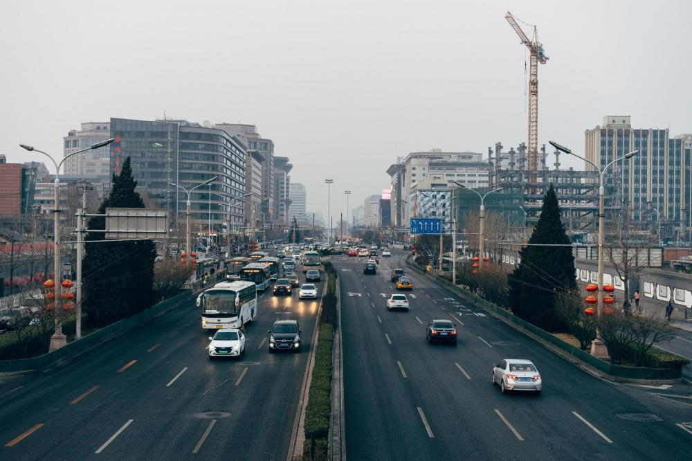 Busy City Eight Lane Highway Photo Busy City Eight Lane Highway Photo