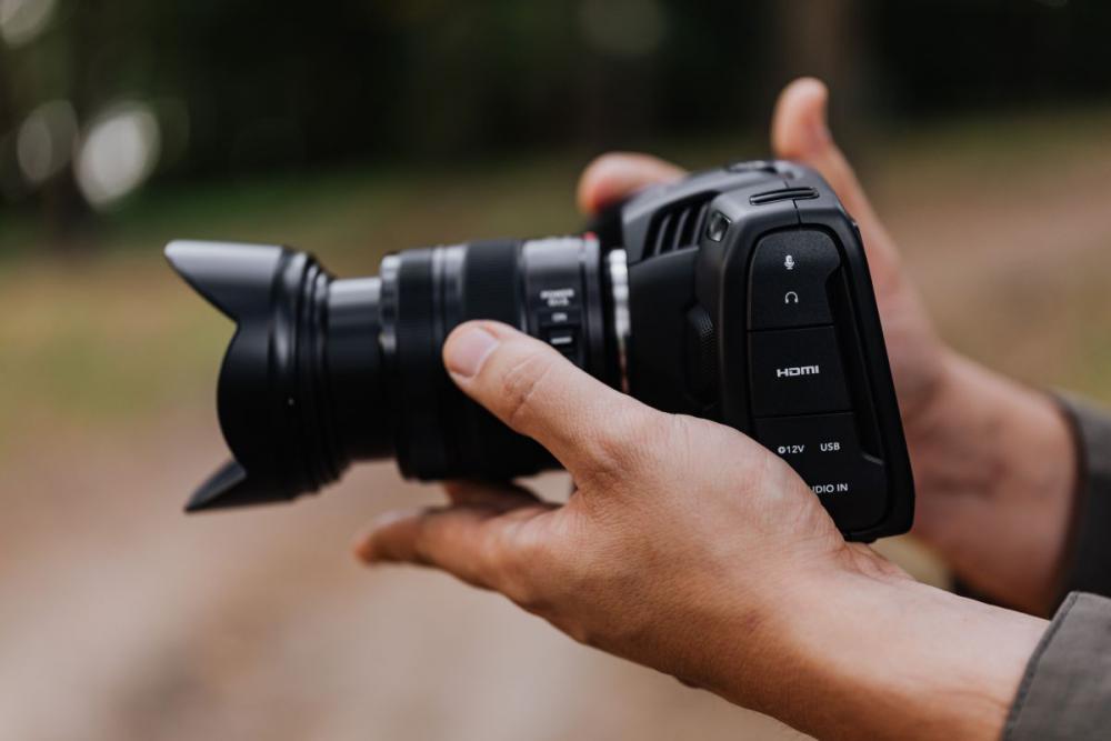 Blackmagic Pocket Cinema Camera 4K with Panasonic Lumix 12-35mm f/2.8 Blackmagic Pocket Cinema Camera 4K with Panasonic Lumix 12-35mm f/2.8