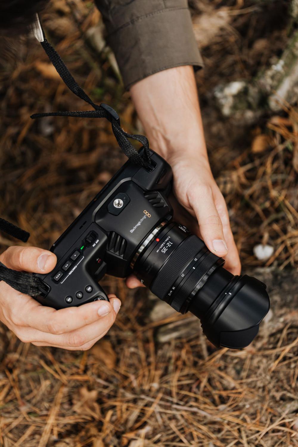 Blackmagic Pocket Cinema Camera 4K with Panasonic Lumix 12-35mm f 2.8 Blackmagic Pocket Cinema Camera 4K with Panasonic Lumix 12-35mm f 2.8