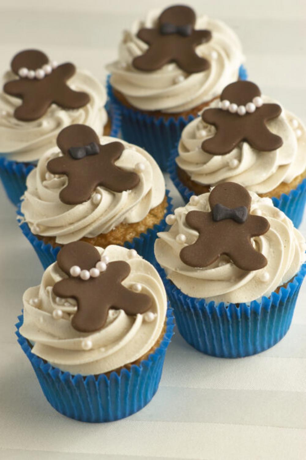 Holiday Cupcakes Free Photo Holiday Cupcakes Free Photo