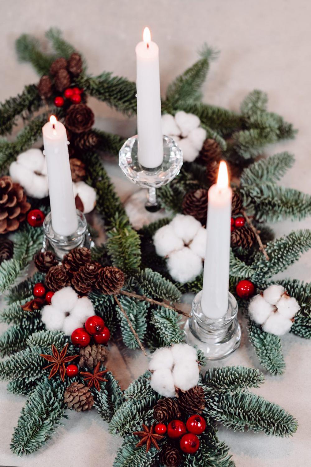 Christmas spruce decoration with candles 3 Christmas spruce decoration with candles 3