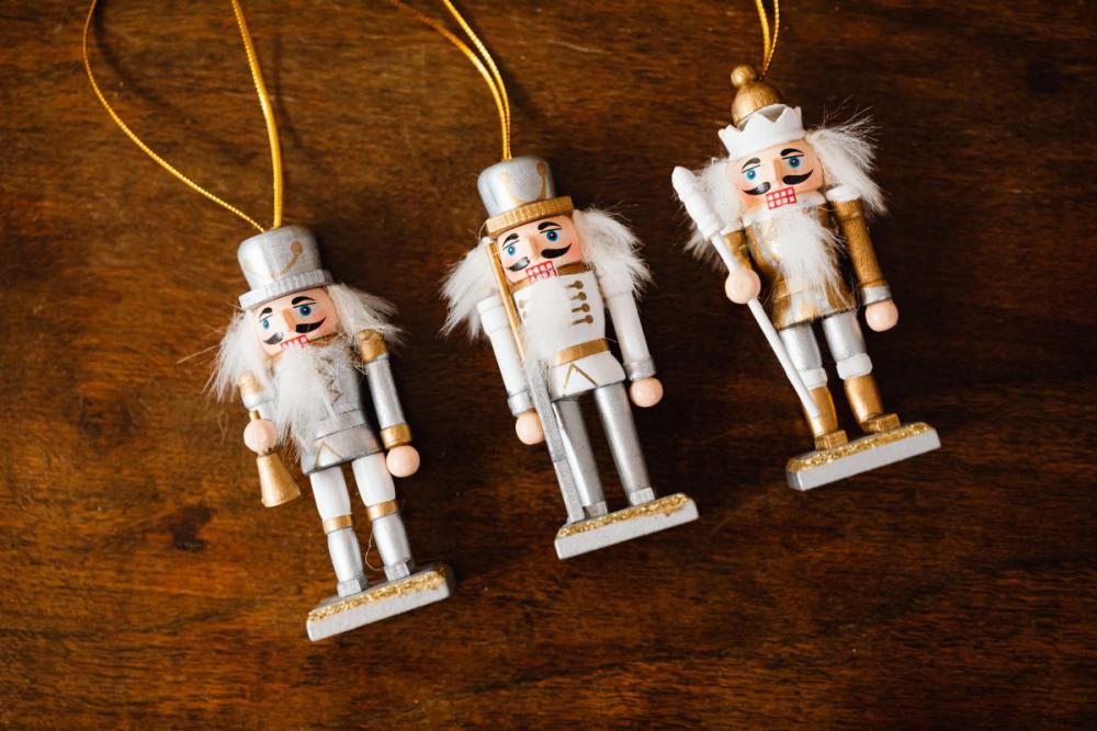 Christmas decorations - gifts - lights - tree Christmas decorations - gifts - lights - tree