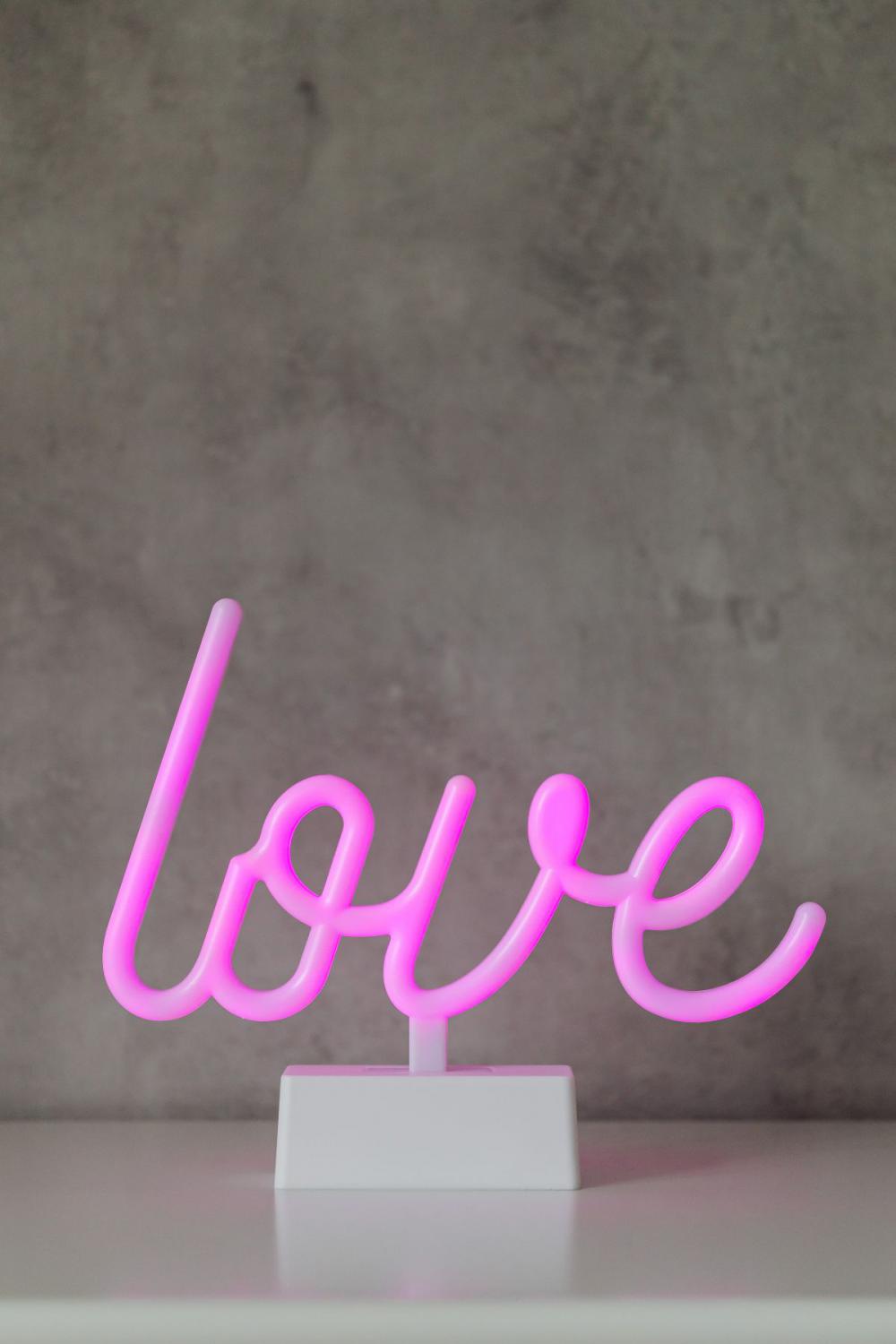Valentine's Day Backgrounds & Flatlays Valentine's Day Backgrounds & Flatlays