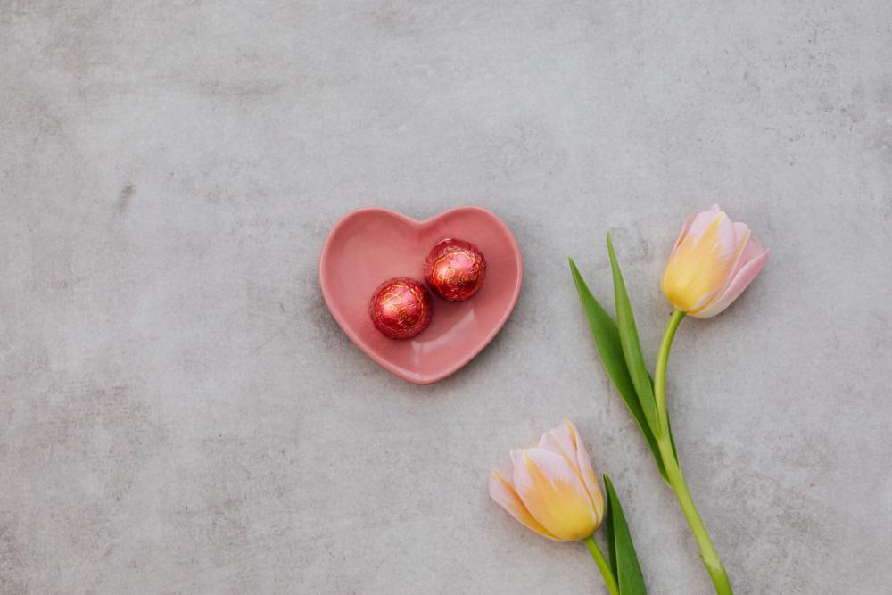 Valentine's Day Backgrounds & Flatlays Valentine's Day Backgrounds & Flatlays