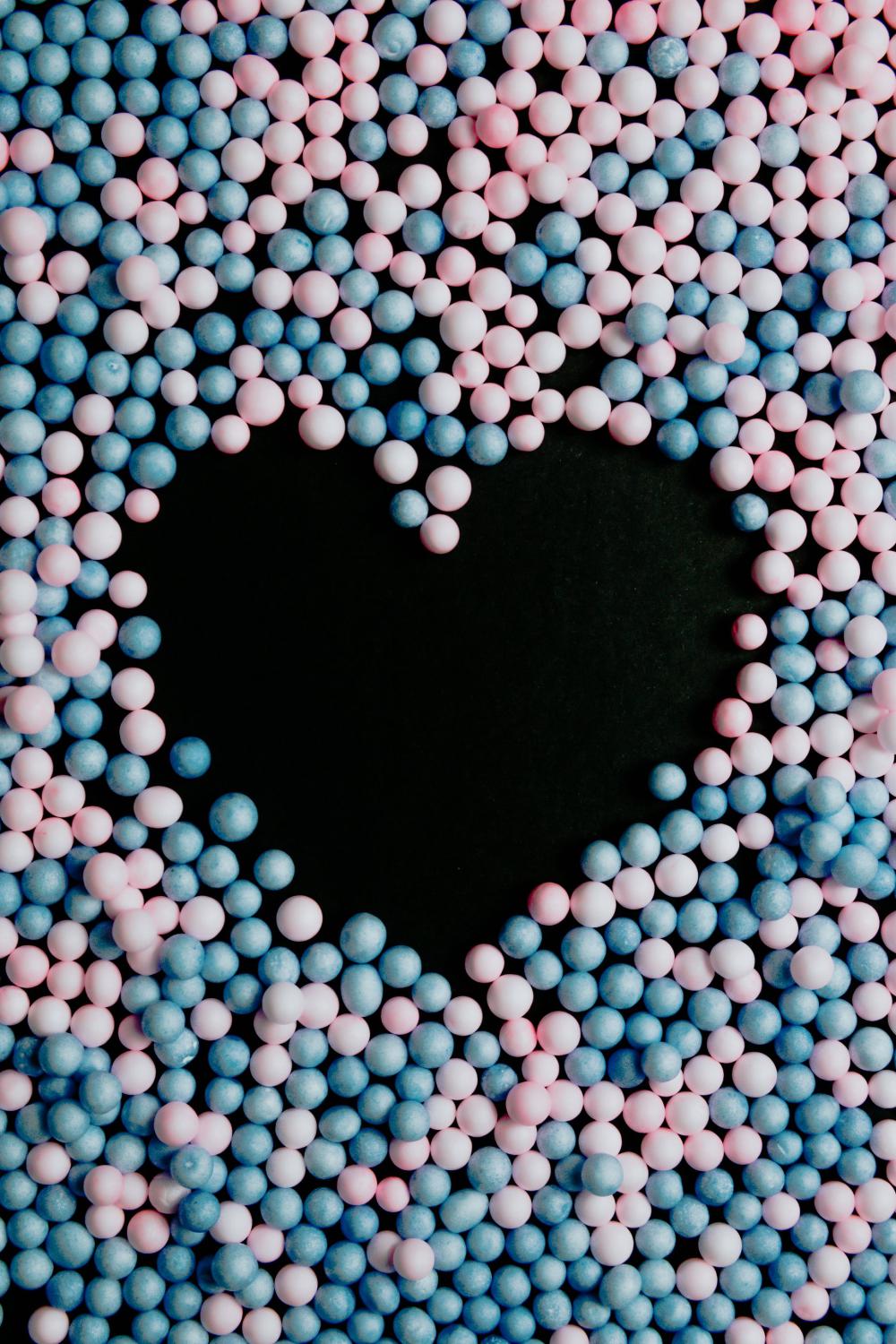 Close Up Blue And Pink Balls Create A Heart Photo Close Up Blue And Pink Balls Create A Heart Photo