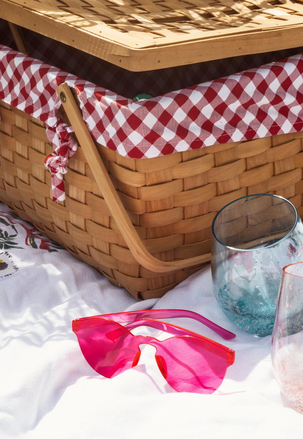 Wicker Picnic Basket With Stemless Wine Glasses Photo Wicker Picnic Basket With Stemless Wine Glasses Photo