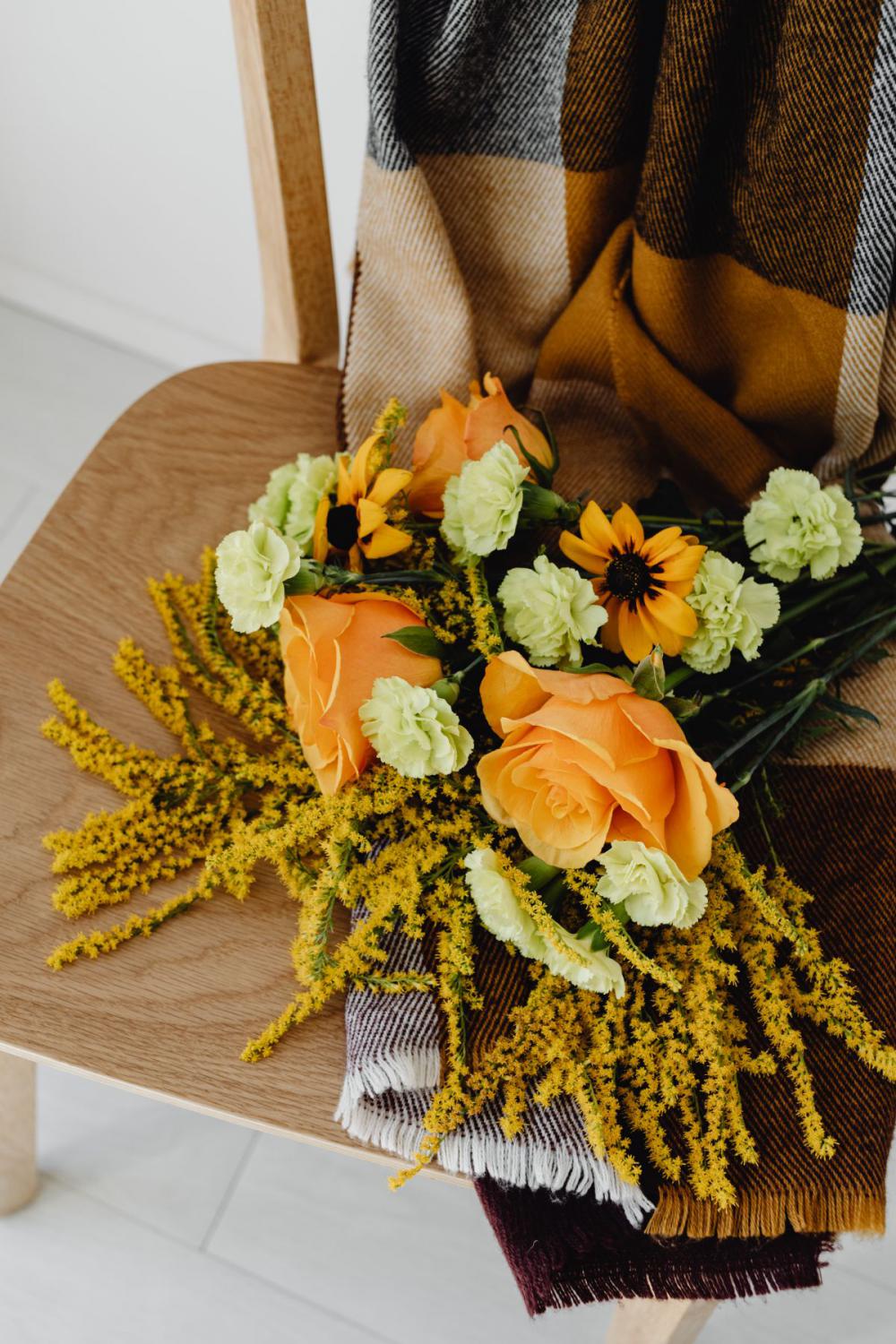 Bright autumn backgrounds - pumpkins - flowers - candle Bright autumn backgrounds - pumpkins - flowers - candle