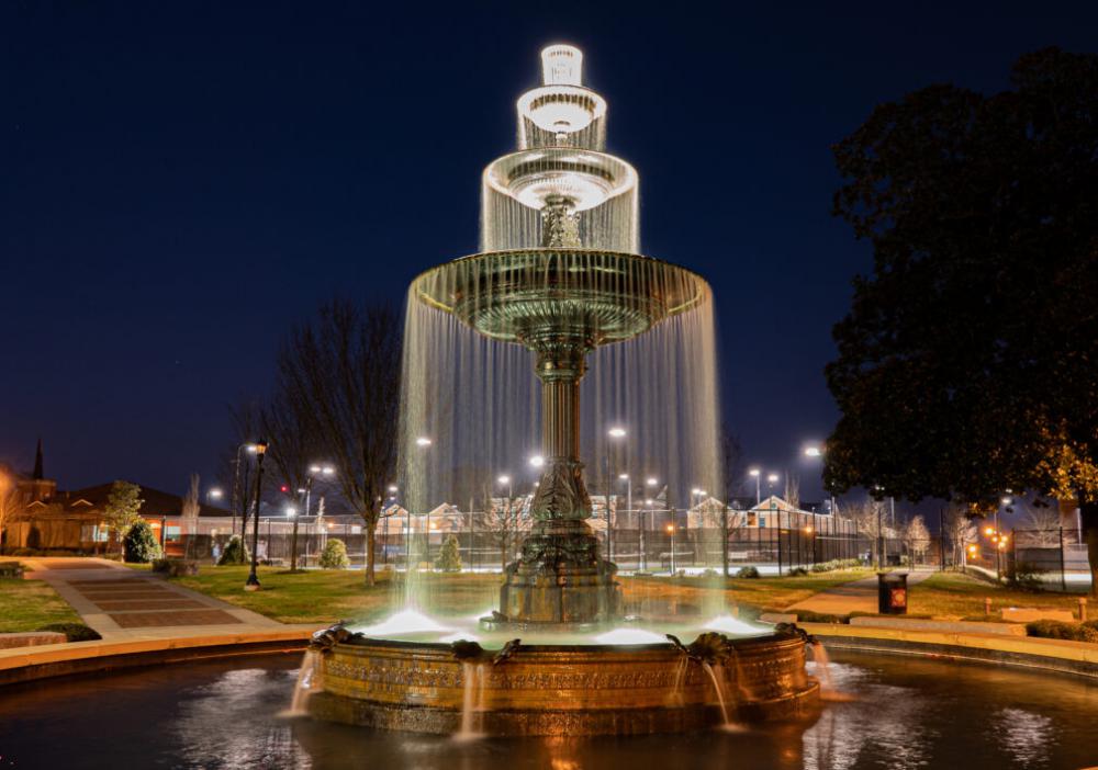 Fountain Night Water No Cost Stock Image Fountain Night Water No Cost Stock Image