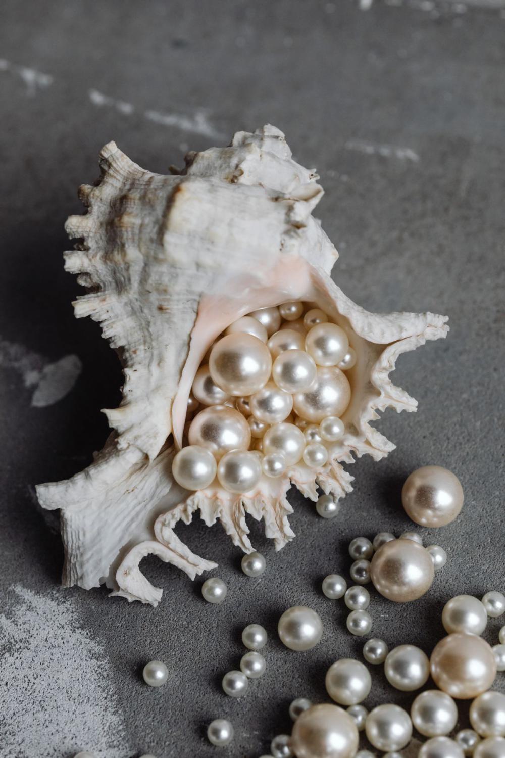 A woman needs ropes and ropes of pearls A woman needs ropes and ropes of pearls