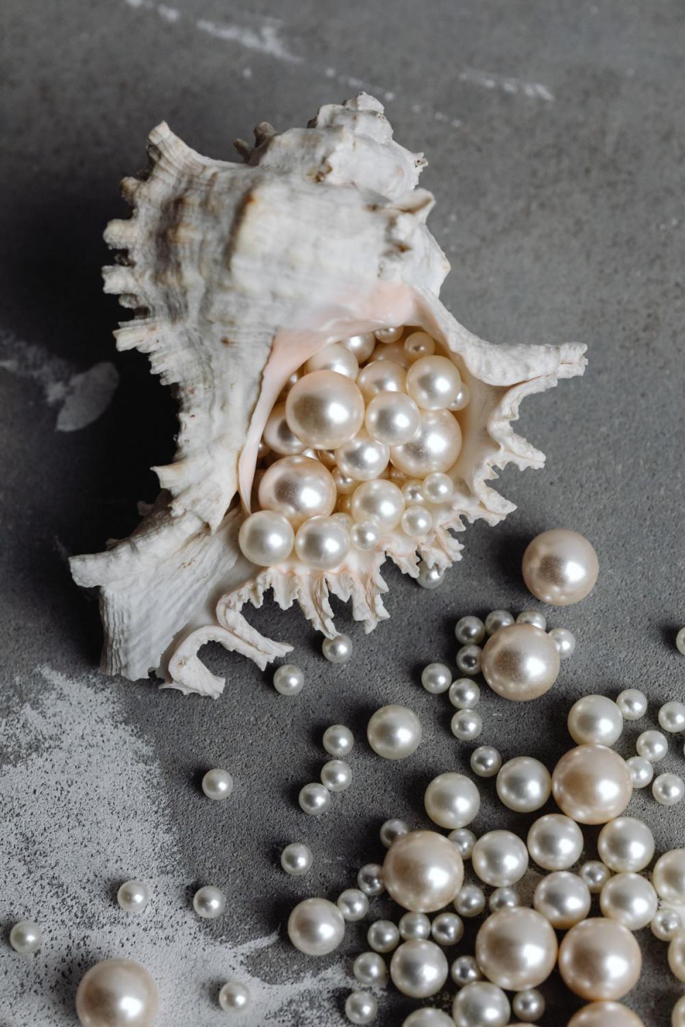 A woman needs ropes and ropes of pearls A woman needs ropes and ropes of pearls