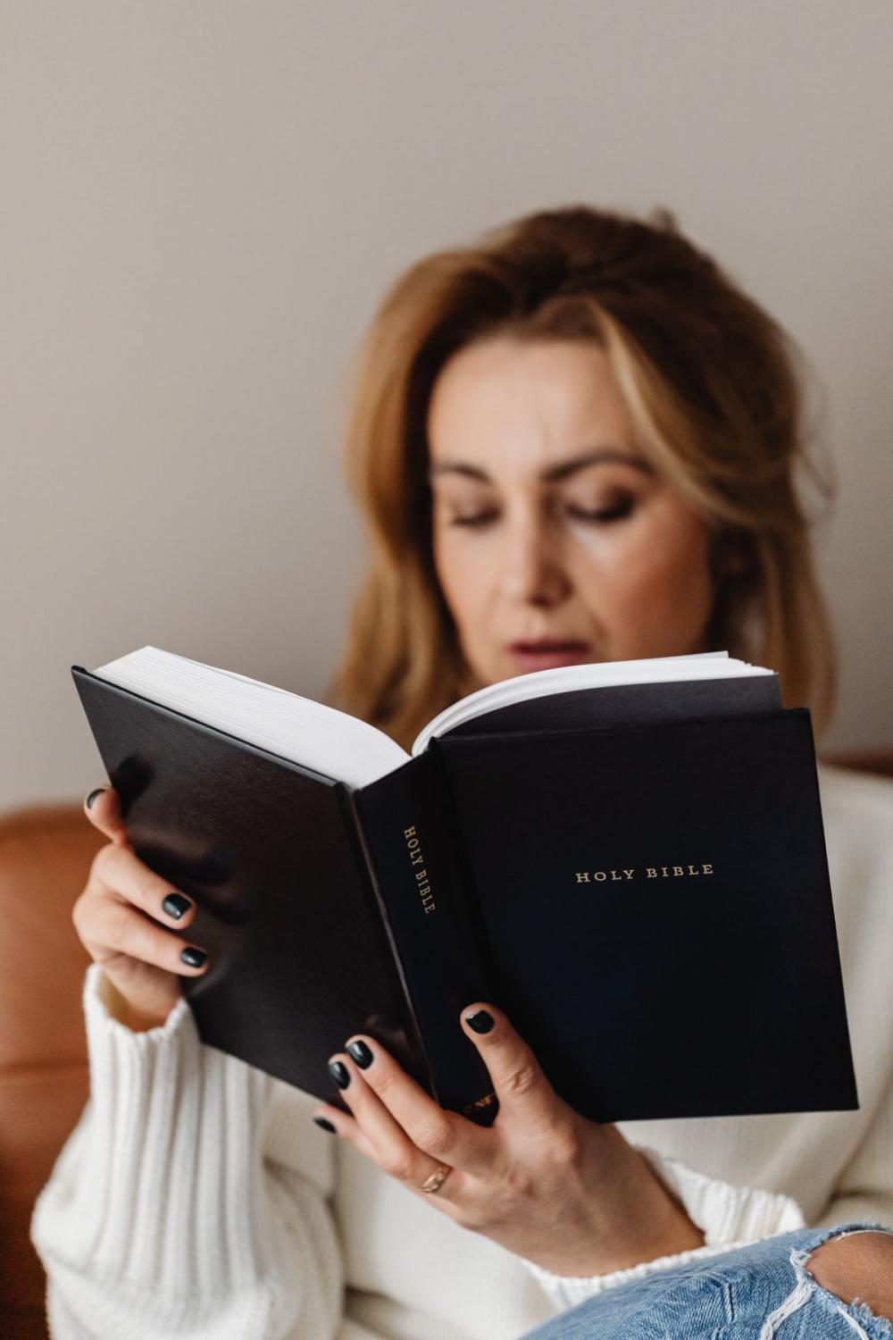 Bible - Christianity - Prayer - Catholic Church - Cross - Spirituality - Piety Bible - Christianity - Prayer - Catholic Church - Cross - Spirituality - Piety