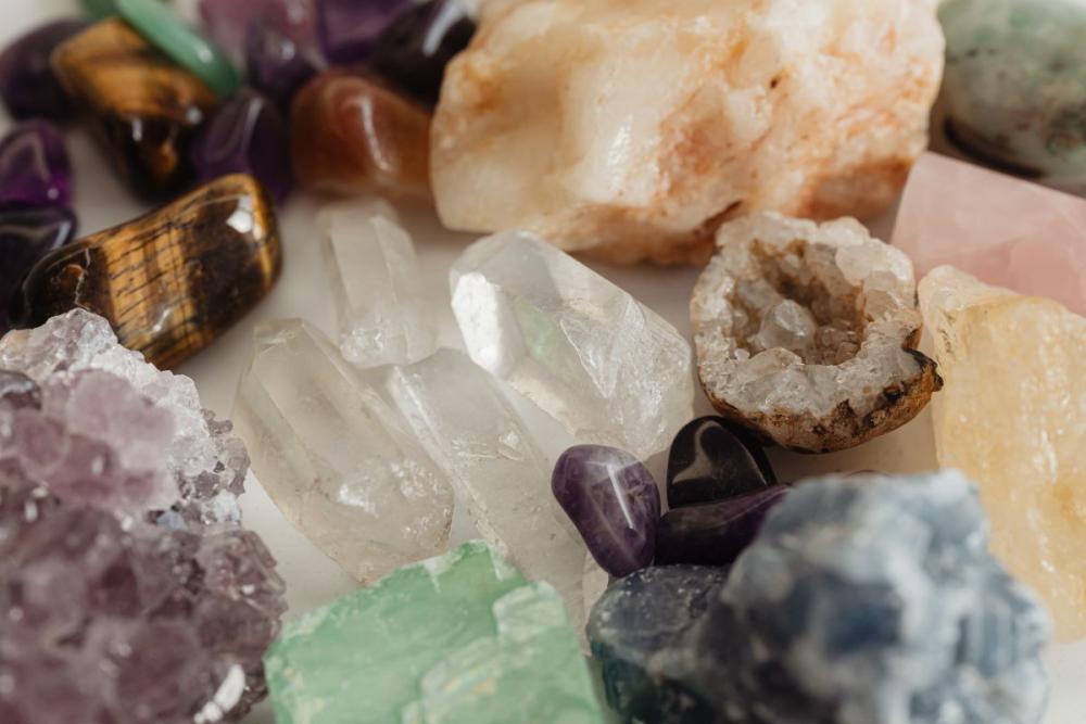 Stone And Crystals Collection - Self Care - Healing Stone And Crystals Collection - Self Care - Healing