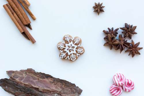 Cute homemade Christmas cinnamon gingerbread