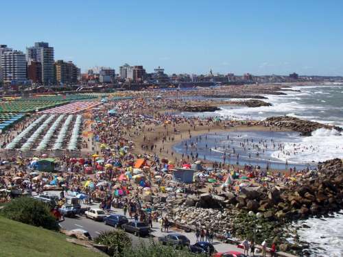 Beach and Crowd at Mar Del Plata, Argentina free photo