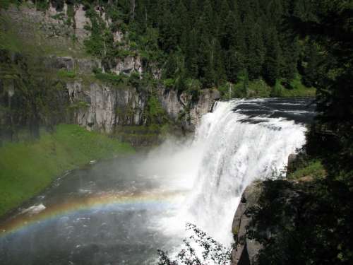 Big Waterfall in nature in Idaho free photo