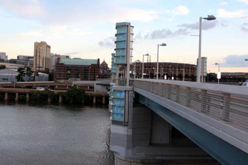 Bridge and Cityscape in Philadelphia, Pennsylvania free photo