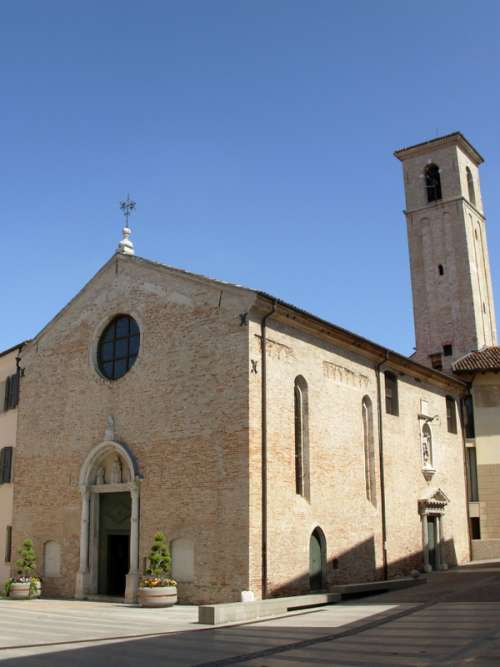 Church of Santa Maria degli Angeli in Pordenone, Italy free photo