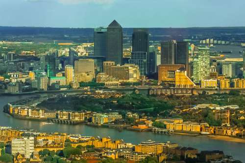 City view and skyline of London free photo